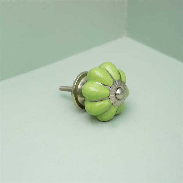 Green melon knob with silver
